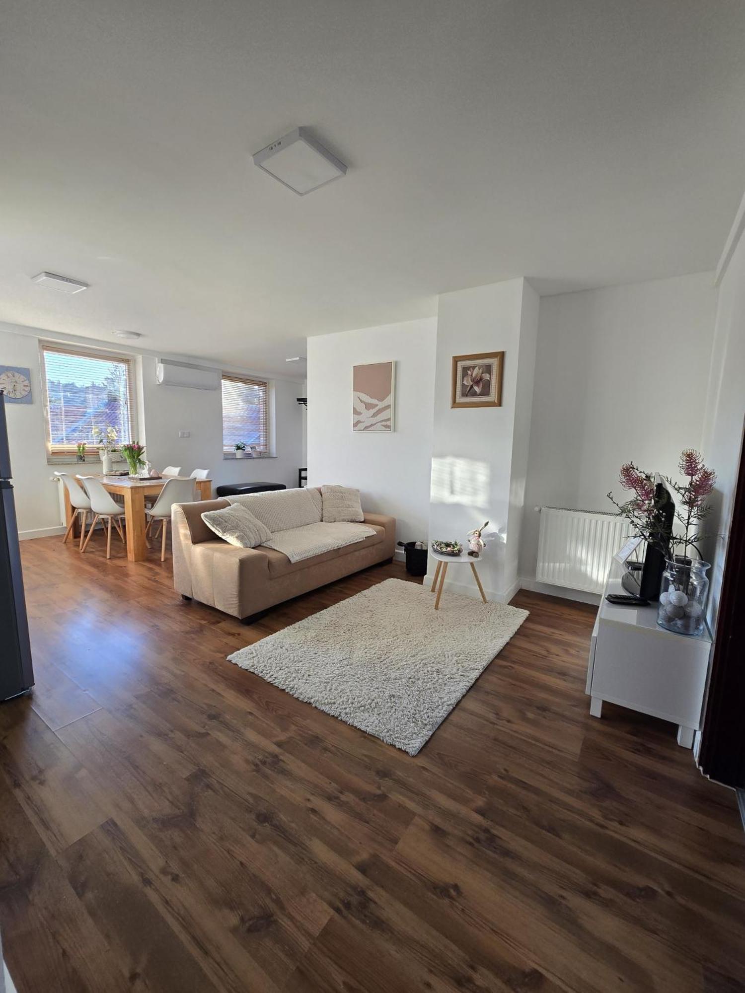 Lulu Apartman Sopron Exterior photo